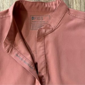 FIGs Womens Mauve Jogger Set